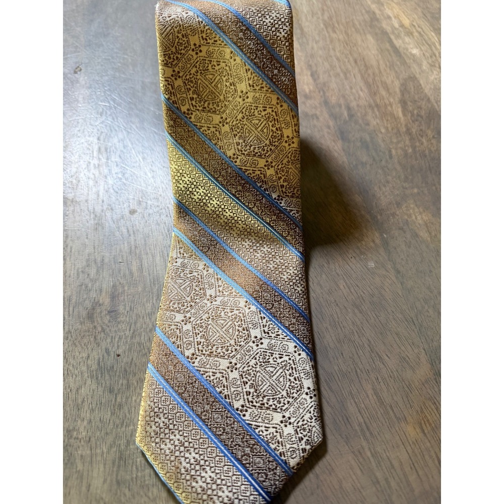 Steve Harvey Mens Necktie Geometric Striped Jacquard Gold OS